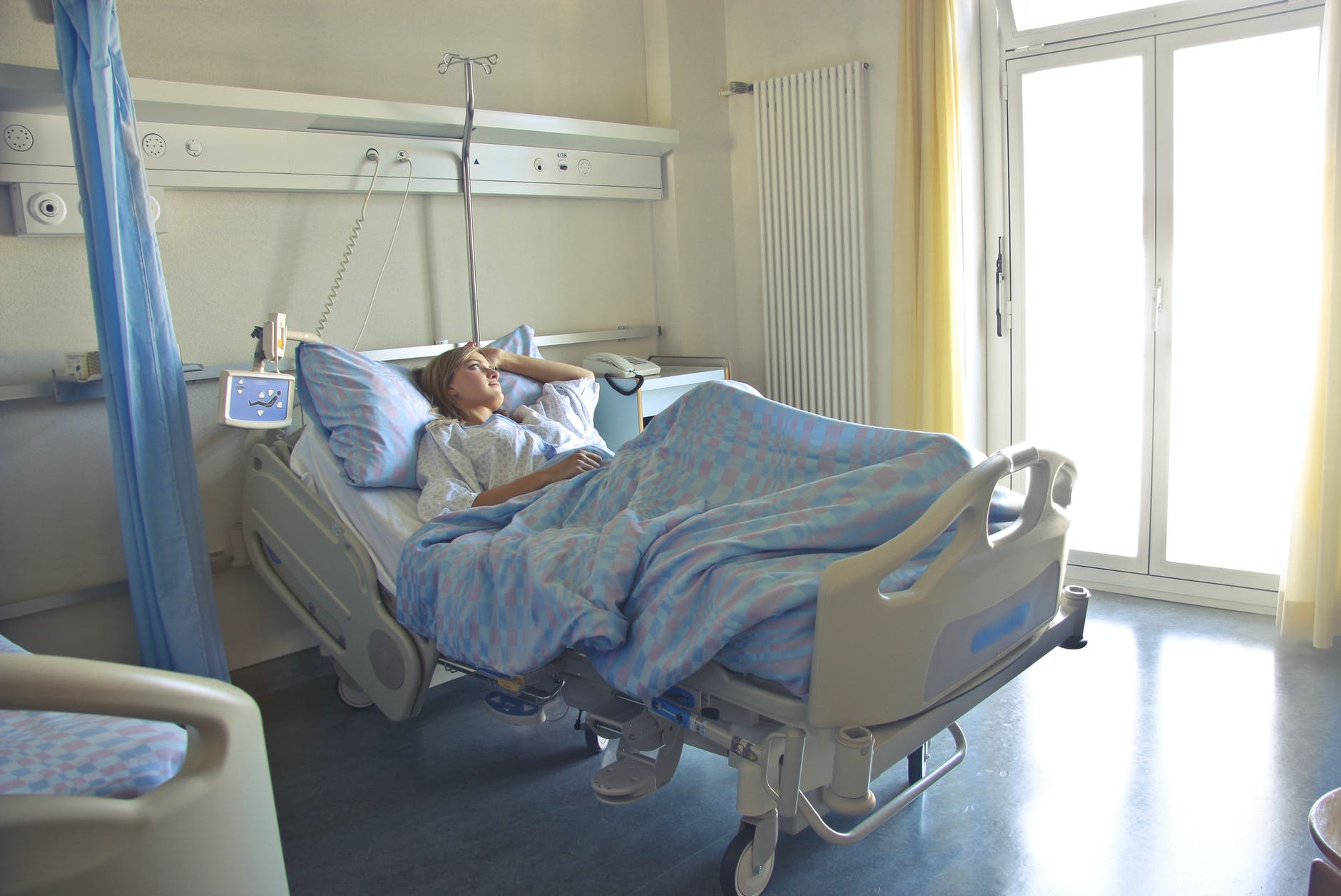 3 Ways To Make Your Patients More Comfortable In Their Hospital Bed   Pexels Photo 3769151 